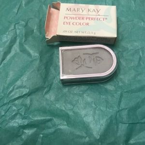 Mary Kay powder perfect eyeshadow. Gray flannel